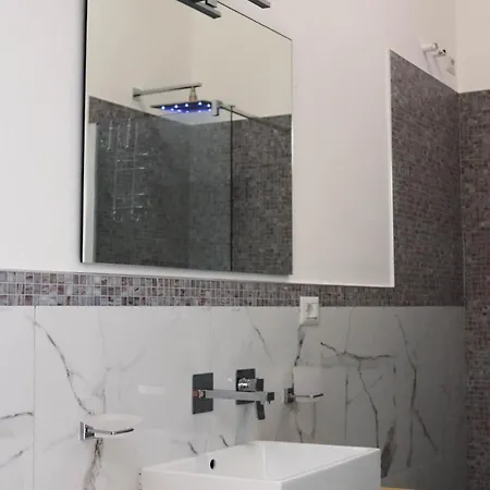 Clelia'S Boutique Rooms & Suites La Maddalena  Room photo